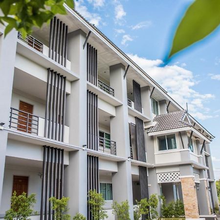Siya House Hotel Chiang Rai Bagian luar foto